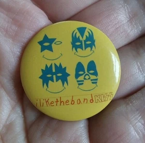 Licencia ~ me gusta la banda KISS ~ Grupo Banda Música Pinback Botón Insignia - Imagen 1 de 10