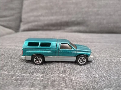 Dodge Ram 1500 Hot Wheels, verde, serie modelo 1995, 5 radios, como nuevo Foto 1 de 4