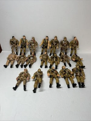 Lanars Corps 2003 Lote Militar de 19 Soldados Sin Armas Tropa Foto 1 de 4