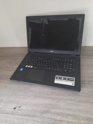 Acer Aspire ES1-711 series Model ZYL Celeron Quad Core N2940 / 4GB Ram # 147 - Bild 1 von 4