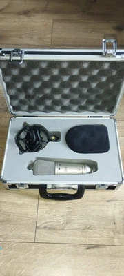 Behringer B-1 Condenser Microphone / Podcast Vocal Studio Recording  - Image 1 of 4