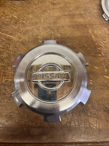 NISSAN CENTER CAP 40315 OW410 K74531 - Picture 1 of 4