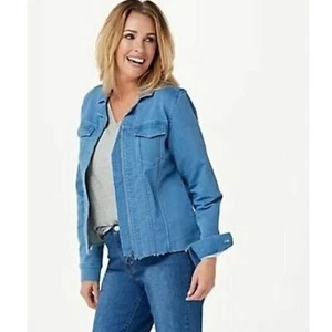 Chaqueta de Jean Denim & Co Cremallera Frontal-Pequeña-Ligera Lavada-Dobladillo Crudo-Bolsillos con Solapa-Recortada - Imagen 1 de 10