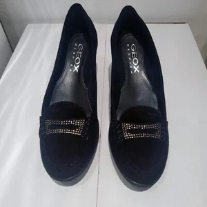 NEW - UNWORN - GEOX Dolly K Suede Heeled Loafers - BLACK - SIZE EU 37 - REDUCED - Picture 1 of 7