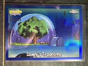 Bob Esponja 2025 Topps Chrome 25th Sandy's Treedome #128 azul paralelo/150 #128 - Imagen 1 de 2