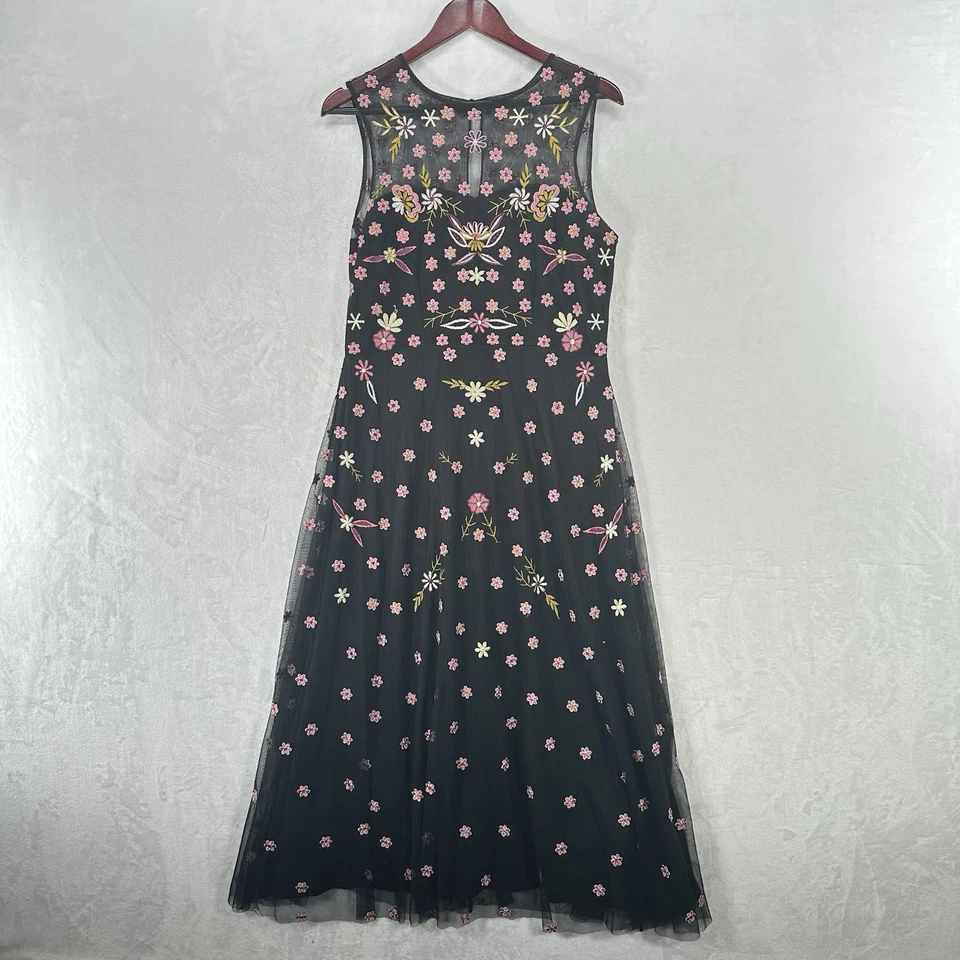 Vestido Frock & Volantes Mujer 12 Negro Floral Bordado Malla Maxi Sin Mangas Foto 1 de 4