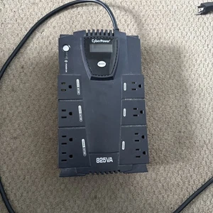 CyberPower 825VA CP825LCD, 8 Tomacorrientes Fuente de Alimentación Ininterrumpida - Imagen 1 de 9