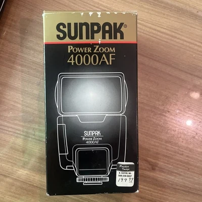 Sunpak Power Zoom 4000AF Electronic Flash for Nikon AF Camera  - Image 1 of 4