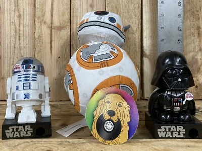 Lote de 3 Figuras de Acción Star Wars Peluche R2-D2 Darth Vader Dispensador de Caramelos Foto 1 de 4