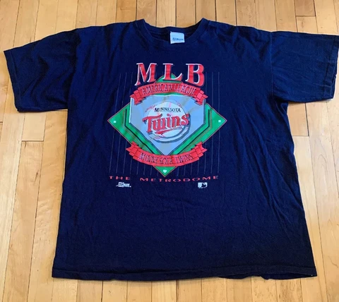 Minnesota Twins Vintage 90’s Single Stitch Salem Shirt Size XL EUC Rare MLB Cover