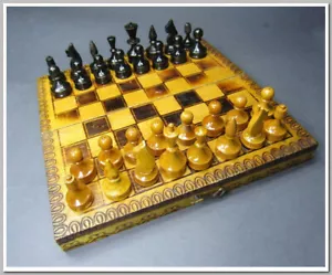 Vintage travel wood chess -Vintage small chess set 1960-game box-handmade mini - Picture 1 of 11