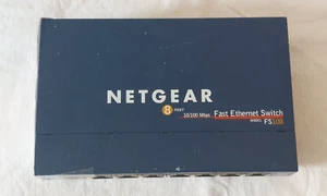 NETGEAR - Prosafe 8 Porta 10/100 Mbit/S Fast Ethernet Switch Di - FS 108 - Usato - Foto 1 di 3