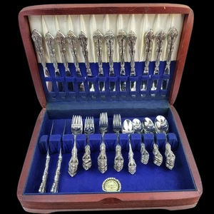 65 Piece Set Oneida MICHELANGELO Stainless Flatware Service for 13 - Picture 1 of 17