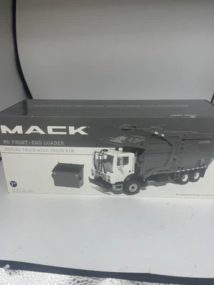 First Gear 1st Trash Truck 19-3086 City Of NY Dept. Carregador frontal Sanitation Mack - Imagem 1 de 4