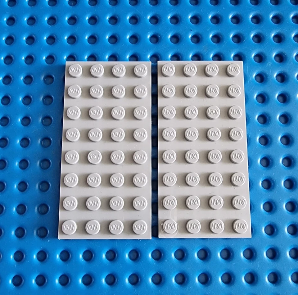 LEGO Platte Bauplatte Basisplatte flach 2stk neu hellgrau 4x8 gray Plate 3035 R2 - Bild 1 von 1