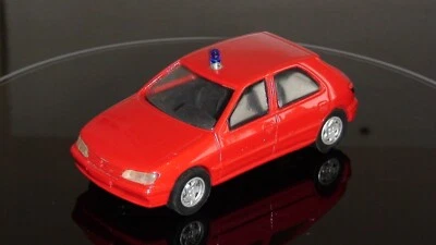 Rare ! PEUGEOT 306 Phase 1 HDI 4 Portes PRESTIGE  1/43 Pompiers Rouge SB Résine - Photo 1/3