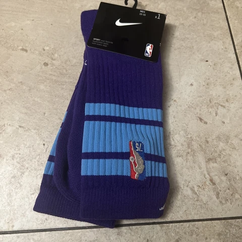 Nike NBA 75th Anniversary City Edition Los Angeles Lakers Crew Socks XL 12-15 Cover