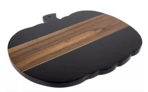 Tabla de cortar de madera para chacutería en forma de calabaza 17" x 15" - Imagen 1 de 2