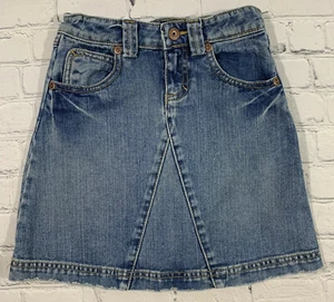 Girls Old Navy Blue Jean Skirt Size 5 Distressed 5 Pocket Design - Picture 1 of 7