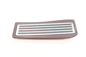 Cadillac CT5 2020-2024 reposapiés pedal muerto cubierta de ajuste OEM 84683034 NEGRO_HXR - Imagen 1 de 15