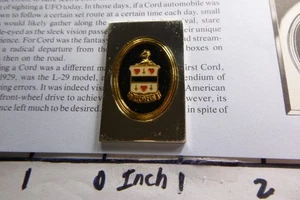 CORD U.S. AUTO MANUFACTURER EMAILLE FARBE VINTAGE 1981 SILBERBARREN SELTEN 2C3 - Bild 1 von 4