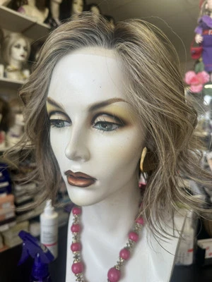 “UNFILTERED” Raquel Welch RL12/22SS SS Cappuccino LaceFt Mono Top Reg. $499. ❤️ - Image 1 of 4