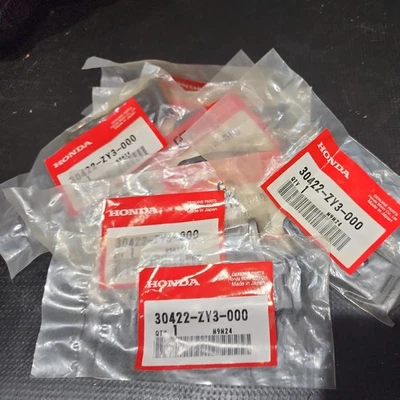 HONDA OEM BELT, COVER | 30422-ZY3-000 Part #: 30422-ZY3-000 - Image 1 of 2