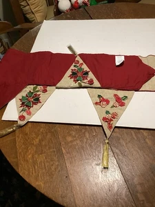 Pier 1 Importaciones Navidad Rojo Dorado Poinsettia Abrigo Bufanda Acebo con Bayas - Imagen 1 de 5