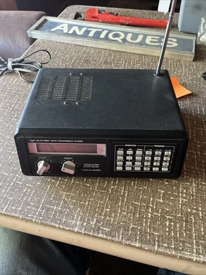 Realistic Pro 2021 Direct Entry, Programmable 200 Channel Scanner - Image 1 of 4