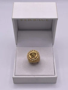 Versace gebürstetes Gold Metall Kristall MEDUSA Herren Siegel Ring Größe 13 - Bild 1 von 13