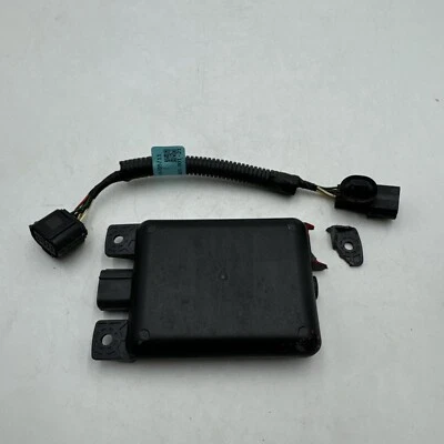 Radar de punto ciego trasero derecho Hyundai Elantra 2017 OEM 95821-F3000 Foto 1 de 4