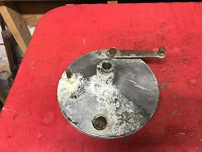 Harley Sprint 250 SS 1967 rueda trasera placa de freno buje Aermacchi Foto 1 de 3