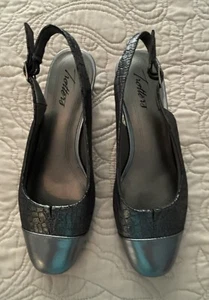 Trotters Women Dark Pewter Low Heel Sling Back Shoes Size 6M Pre Owned - Picture 1 of 4