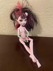 Muñeca Monster High Draculaura Skull Shores - Imagen 1 de 7