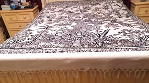 Bed Cover Tropical Black & White Print Unique Bed Cover Throw 88" X 82" Fringe - Picture 1 of 12