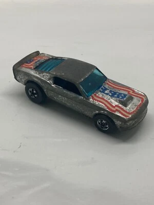 Hot Wheels Mustang Stocker Rojo Cromo (Blanco) Azul Hong Kong 1974 Bandera Rayas Foto 1 de 4