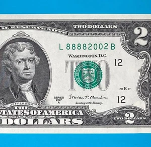 LUCKY Year 2002 (L 88882002 B) $2 Two Dollar Bill 2017A Series *UNC* - Picture 1 of 4