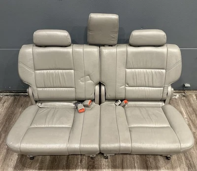 2001-2007 TOYOTA SEQUOIA ЗАДНИЙ 3-Й РЯД ЛЕВЫЕ И ПРАВЫЕ СИДЕНЬЯ СЕРЫЙ - Изображение 1 из 4