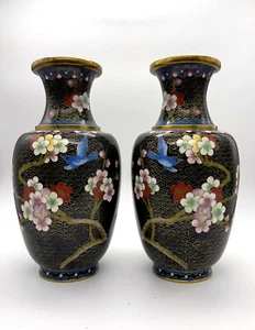 2 Early 20th Century Black Enamel w/ Flowers & Bluebirds Chinese Cloisonné Vases - Picture 1 of 12