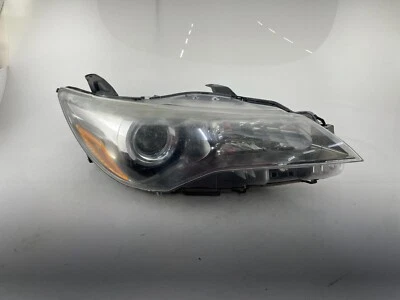 OEM | 2015 - 2017 Toyota Camry Halogen Headlight (Right/Passenger) Foto 1 de 4