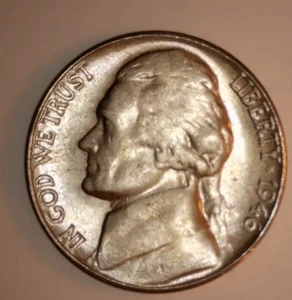 1946 S Jefferson Nickel Gem Bu Uncirculated sn100430 - Picture 1 of 2