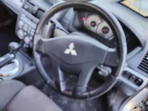 MITSUBISHI 380 RIGHT AIRBAG ONLY FROM STEERING WHEEL BLACK, DB, 04/06-03/08 - Picture 1 of 3