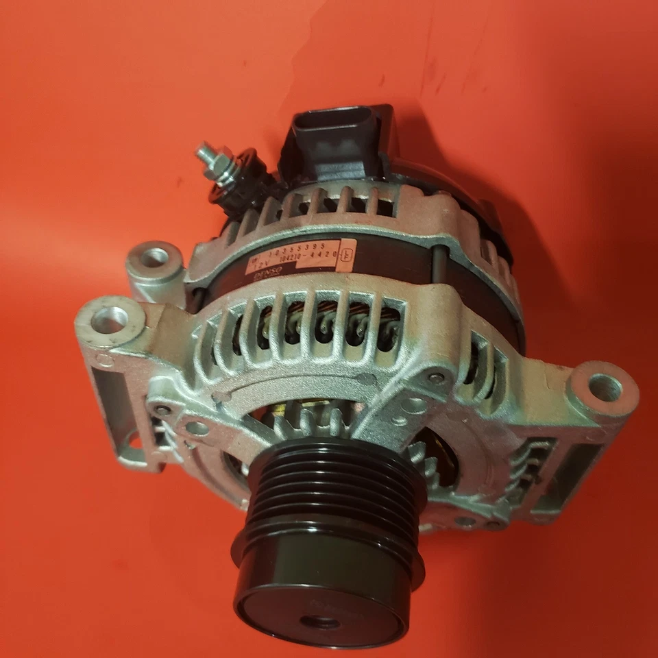 2006 2007 Chevrolet Cobalt 2.2 litros 2.4 litros alternador 120Amp Reman - Imagem 1 de 4