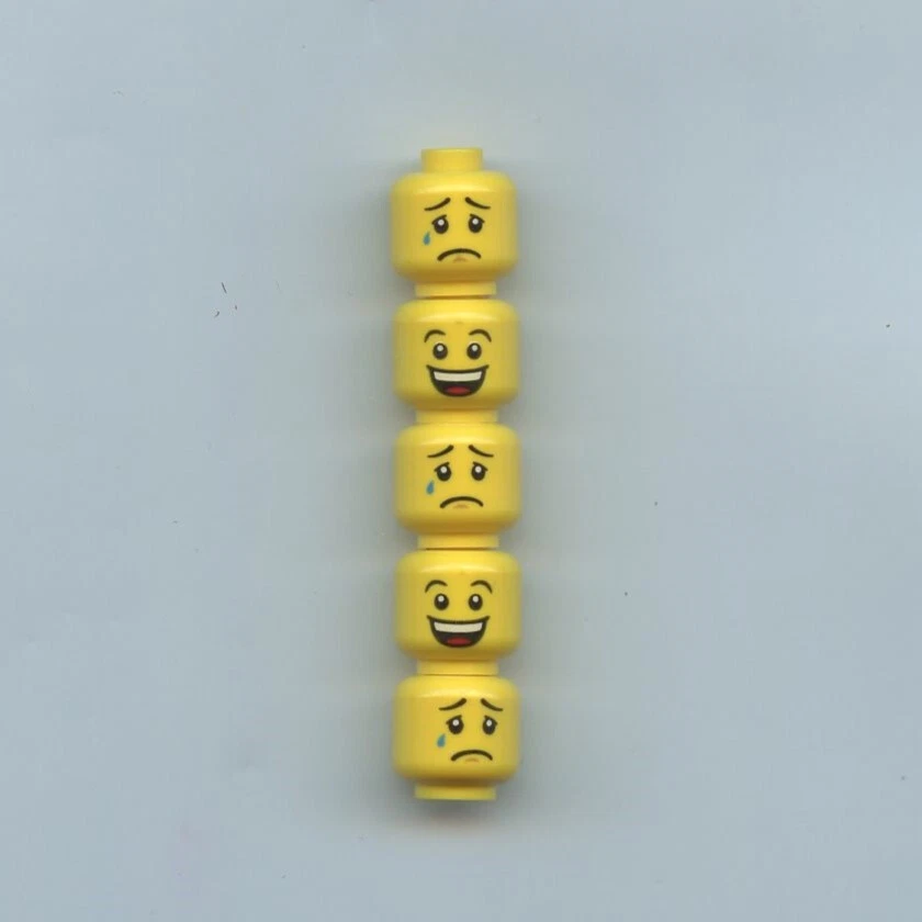 LEGO x 5 Minifigura Amarilla, Cabeza Doble Cara Triste Fruncido Enorme Bufón Sonrisa Foto 1 de 1
