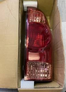 Toyota Tacoma Tail Light Assembly Right RH Passenger Fits 05 15 DEPO Brand - Foto 1 di 4