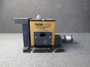 Thorlabs MDE330TH XYZ Flexure Stage  - Bild 1 von 4