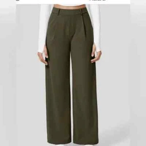 Halara High Waisted Plicated Side Pocket Wide Leg Work Pants Casual Size XL - Picture 1 of 6