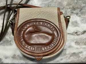 Bolso Bandolera Cartera De Colección Dooney & Bourke Big Duck Cuero Guijarro Blanco - Imagen 1 de 10