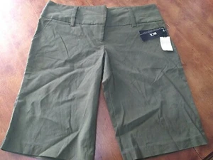 BCX Juniors Tribe Olive stretch bermuda Shorts Size 7 - Picture 1 of 5