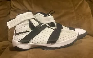 Nike LeBron James Zoom Soldier Ten BB Shoes LRJ SX 16/17 7Y - Picture 1 of 7